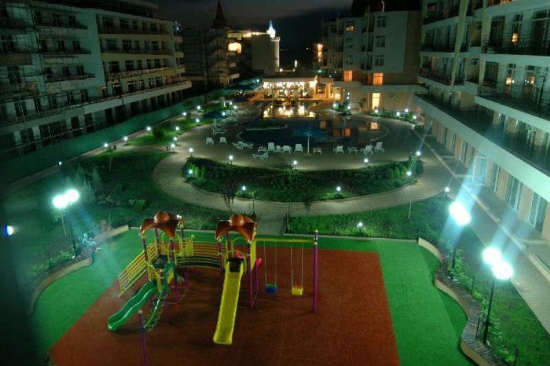 Grand Kameliq Apartment Sunny Beach Ngoại thất bức ảnh