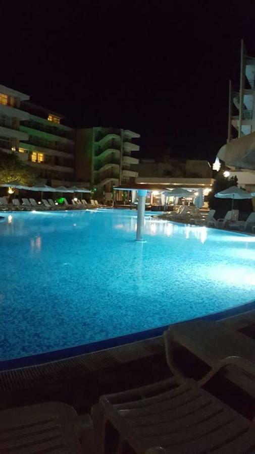 Grand Kameliq Apartment Sunny Beach Ngoại thất bức ảnh