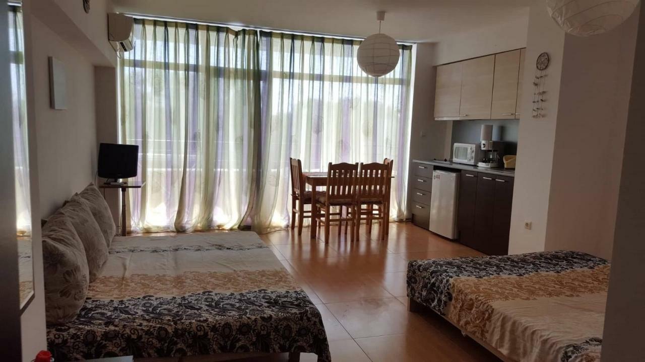 Grand Kameliq Apartment Sunny Beach Ngoại thất bức ảnh